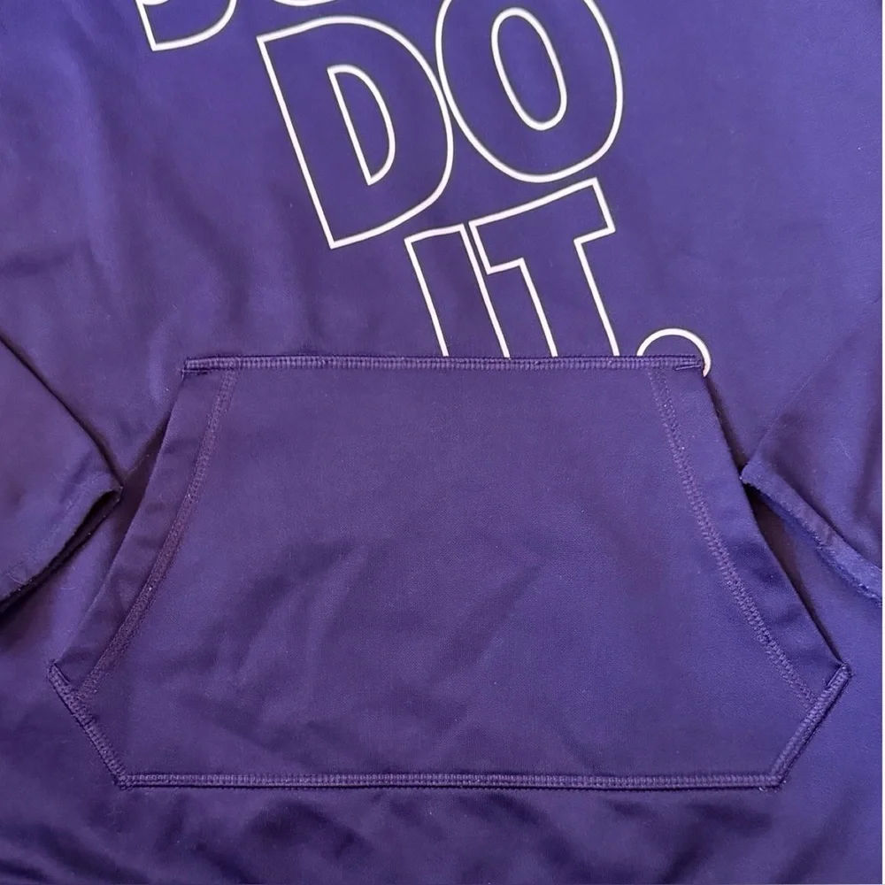 Nike Plum Purple “Just Do It” Therma-FIT Hoodie Women’s Small